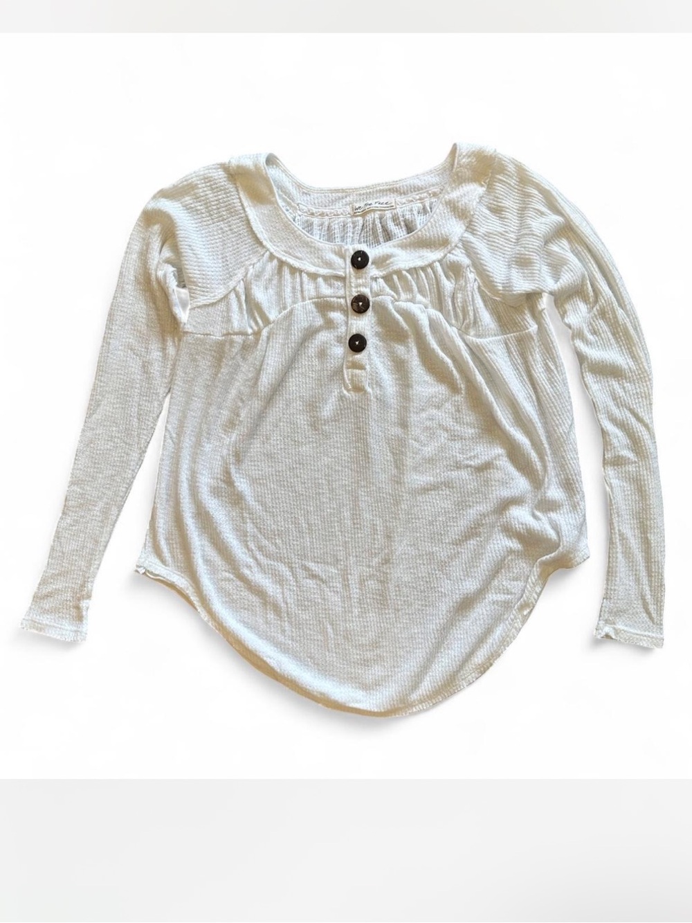 FREE PEOPLE x WE THE FREE Waffle Knit LS in Bright White with Horn Buttons — XS